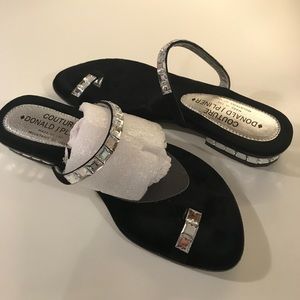 Donald pliner slip ons
